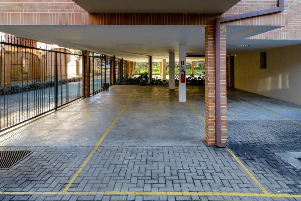 Apartamento Super Agradavel No Centro De Gramado Exterior foto