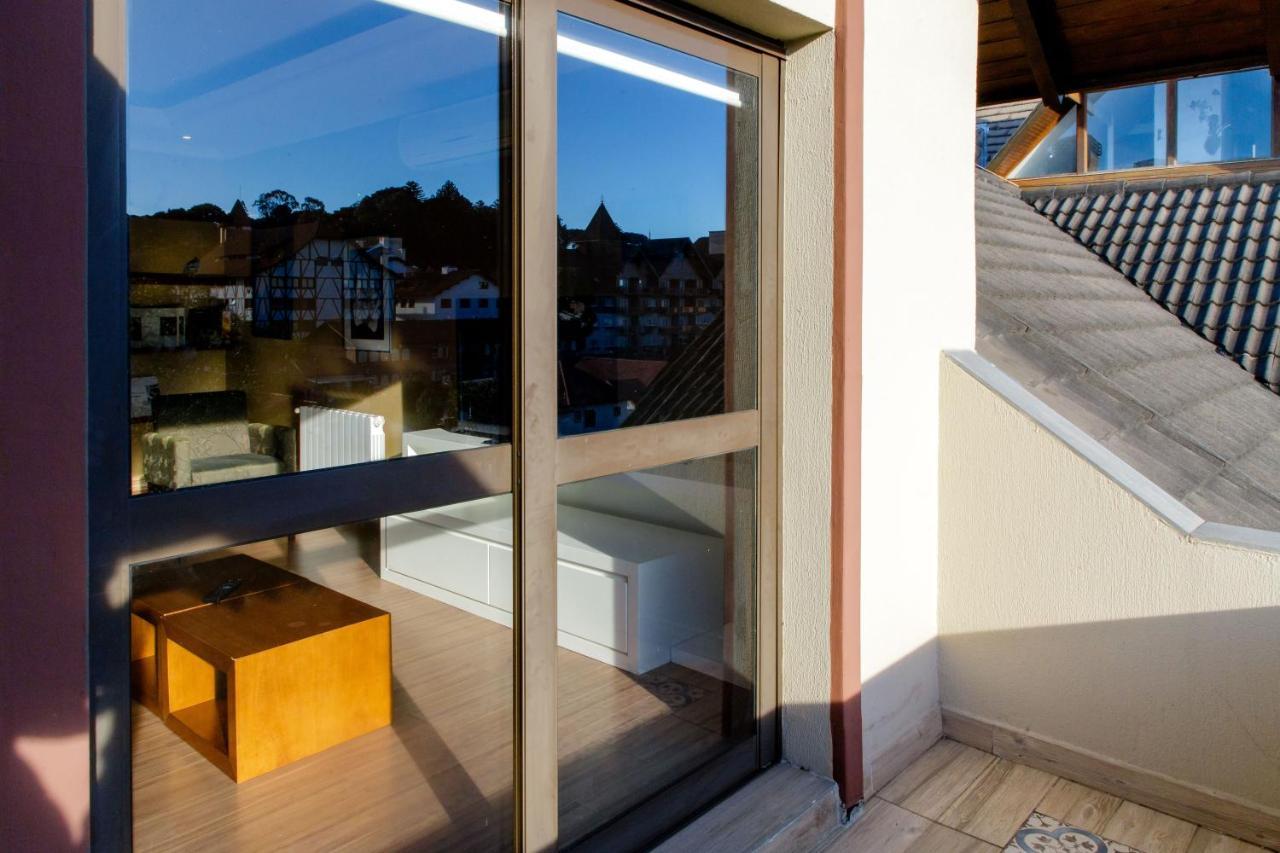 Apartamento Super Agradavel No Centro De Gramado Exterior foto